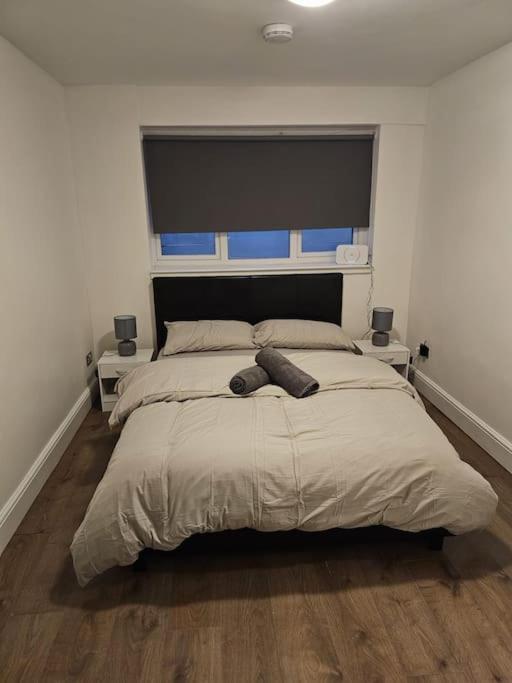 Beautiful Garden Flat Near Central Лондон Екстериор снимка