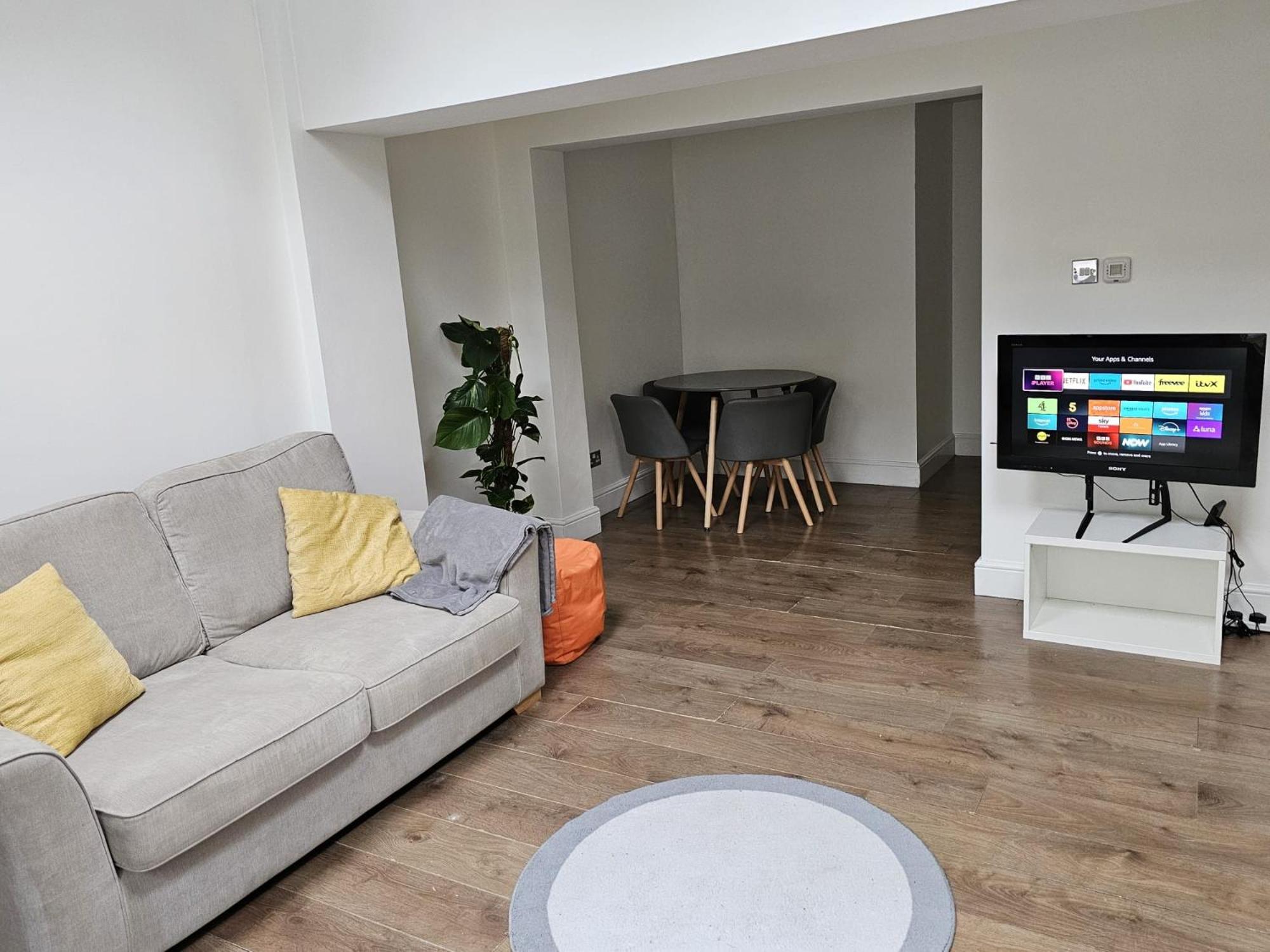 Beautiful Garden Flat Near Central Лондон Екстериор снимка